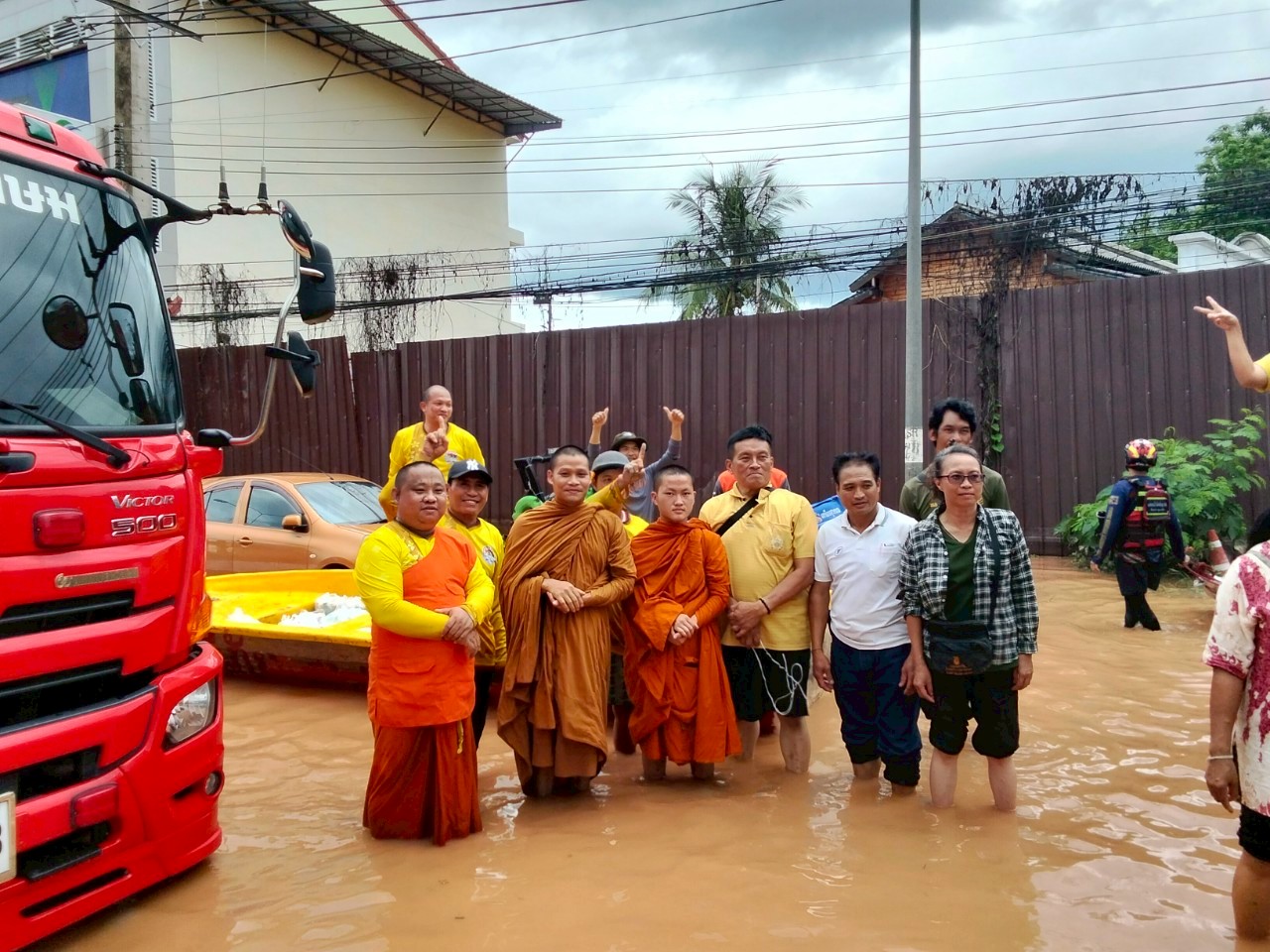 รวมน้ำใจ ต้านภัยน้ำท่วมใหญ่น่าน ปี 2568